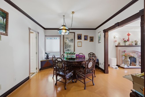 55 King Edward Avenue W, Vancouver, BC - Indoor Photo Showing Dining Room