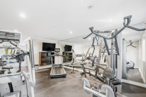 78-728 14Th Street W, North Vancouver, BC - Indoor Photo Showing Gym Room
