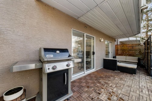 107-2023 Franklin Street, Vancouver, BC - Outdoor With Exterior