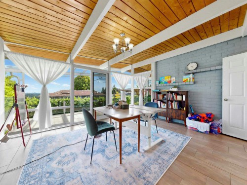 1066 Palmerston Avenue, West Vancouver, BC - Indoor