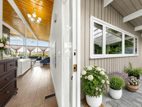 1066 Palmerston Avenue, West Vancouver, BC -  Photo Showing Other Room