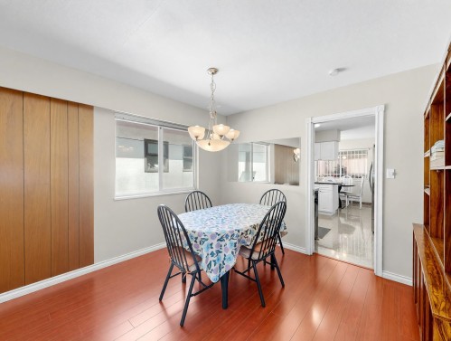 245 63Rd Avenue W, Vancouver, BC - Indoor Photo Showing Dining Room