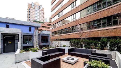 1133 Hornby Street, Vancouver, BC - Outdoor