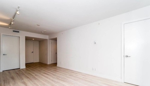 1133 Hornby Street, Vancouver, BC - Indoor Photo Showing Other Room