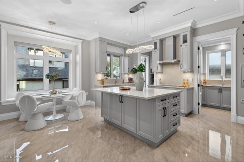 3349 37Th Avenue W, Vancouver, BC - Indoor