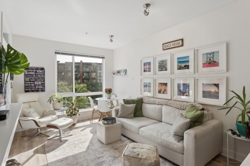 312-733 3rd Street W North Vancouver, BC V7M 0C8