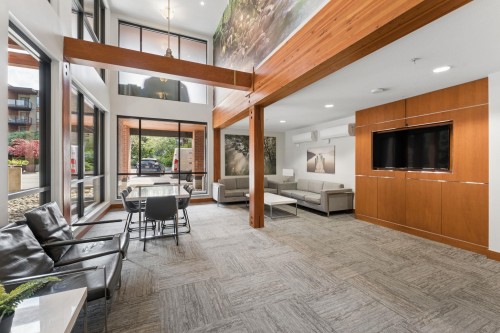 312-733 3Rd Street W, North Vancouver, BC - Indoor