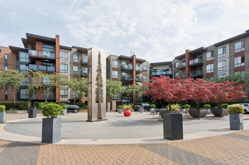312-733 3Rd Street W, North Vancouver, BC - Outdoor With Facade