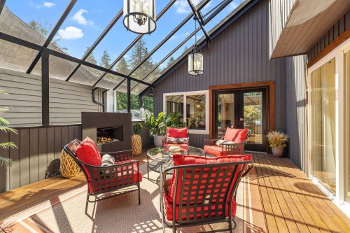 5522 Deerhorn Lane, North Vancouver, BC - Outdoor With Deck Patio Veranda With Exterior