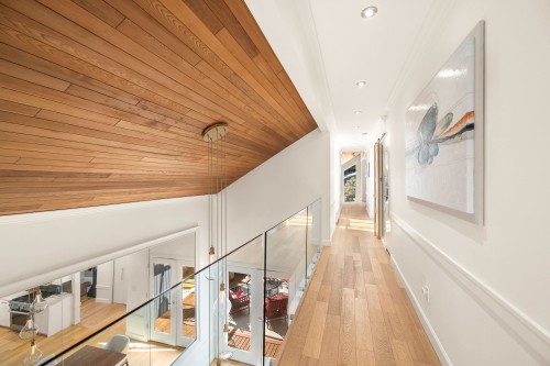5522 Deerhorn Lane, North Vancouver, BC - Indoor Photo Showing Other Room