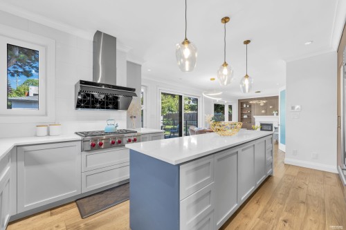 3491 40Th Avenue W, Vancouver, BC - Indoor Photo Showing Kitchen With Upgraded Kitchen