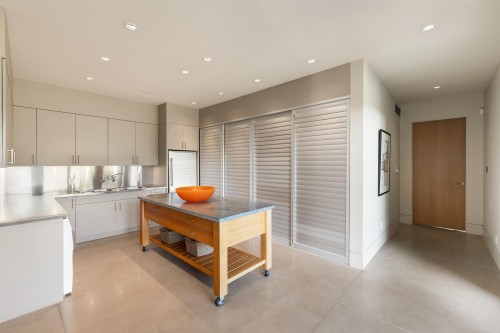 12831 No. 4 Road, Richmond, BC - Indoor Photo Showing Kitchen