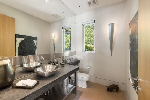12831 No. 4 Road, Richmond, BC - Indoor Photo Showing Bathroom