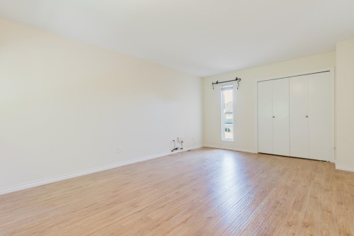 4725 Cedar Tree Lane, Delta, BC - Indoor Photo Showing Other Room