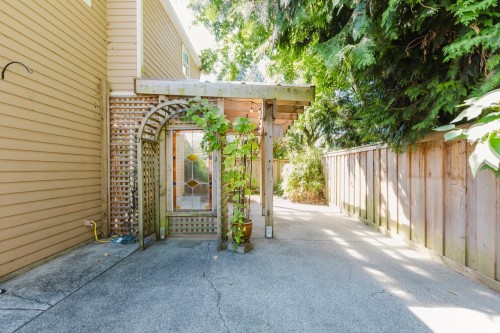 4725 Cedar Tree Lane, Delta, BC - Outdoor With Exterior