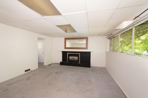1241 Nepal Crescent, West Vancouver, BC - Indoor With Fireplace