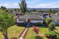 6876 Hycrest Drive  Burnaby, BC V5B 2X2