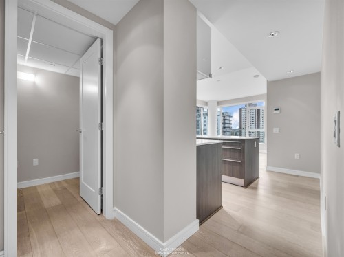 905-1221 Bidwell Street, Vancouver, BC - Indoor Photo Showing Other Room