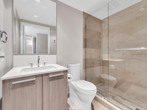 905-1221 Bidwell Street, Vancouver, BC - Indoor Photo Showing Bathroom