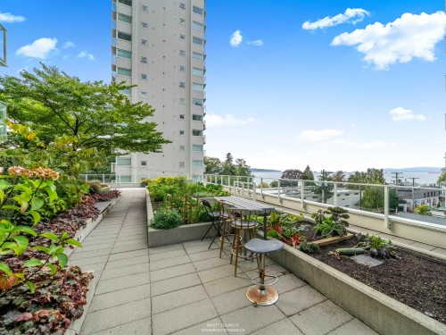 905-1221 Bidwell Street, Vancouver, BC - Outdoor