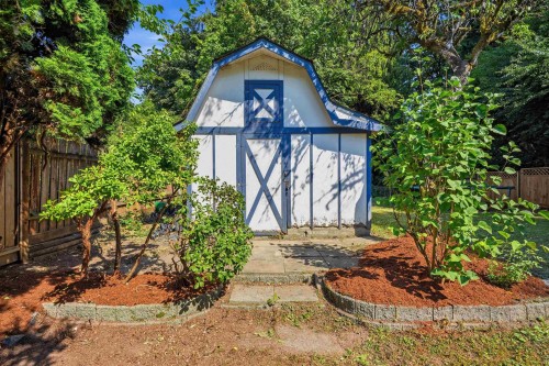 11932 237A Street, Maple Ridge, BC - Outdoor