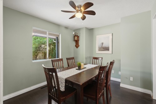 11932 237A Street, Maple Ridge, BC - Indoor Photo Showing Dining Room
