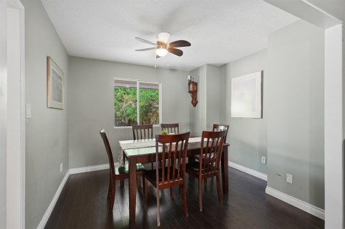 11932 237A Street, Maple Ridge, BC - Indoor Photo Showing Dining Room