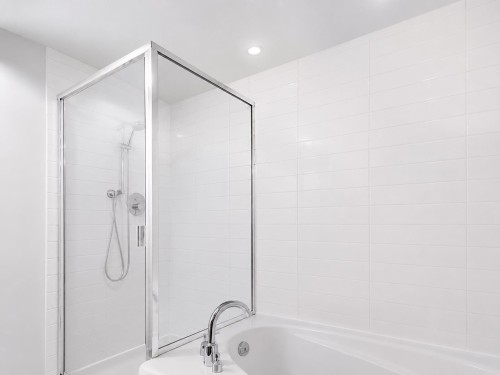 801-980 Cooperage Way, Vancouver, BC - Indoor Photo Showing Bathroom