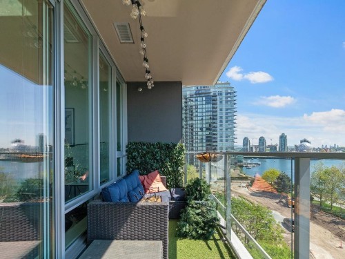 801-980 Cooperage Way, Vancouver, BC - Outdoor With Body Of Water