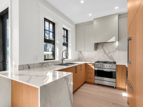2566 2Nd Avenue W, Vancouver, BC - Indoor Photo Showing Kitchen With Double Sink With Upgraded Kitchen