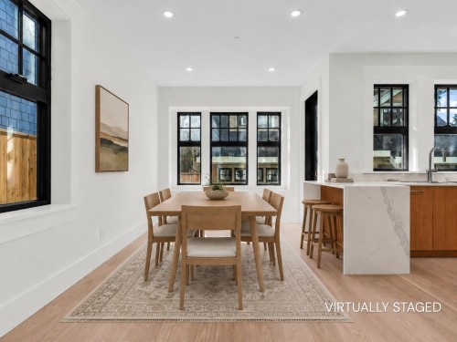 2566 2Nd Avenue W, Vancouver, BC - Indoor Photo Showing Dining Room