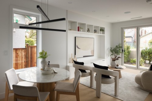 2-419 23Rd Avenue W, Vancouver, BC - Indoor Photo Showing Dining Room