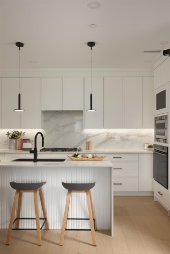 2-419 23Rd Avenue W, Vancouver, BC - Indoor Photo Showing Kitchen With Upgraded Kitchen