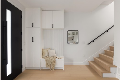 2-419 23Rd Avenue W, Vancouver, BC - Indoor Photo Showing Other Room