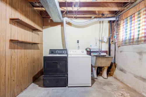 1310 Tina Way, Port Coquitlam, BC - Indoor