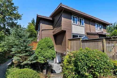 2-302 Highland Way  Port Moody, BC V3H 3V7