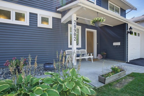 20902 Wicklund Avenue, Maple Ridge, BC - Outdoor