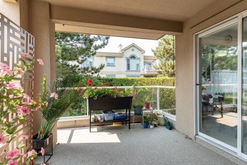 202-1131 55 Street, Delta, BC - Outdoor With Exterior