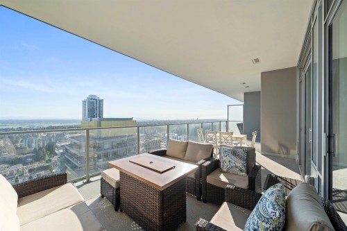 2904-6383 Mckay Avenue  Burnaby, BC V5H 0H8