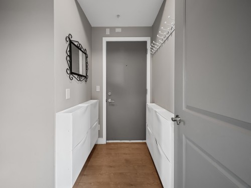 301-4372 Fraser Street, Vancouver, BC - Indoor Photo Showing Other Room