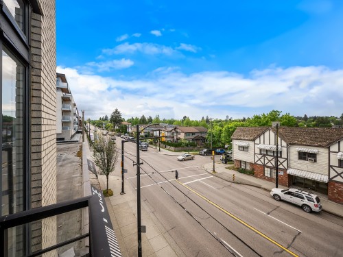 301-4372 Fraser Street, Vancouver, BC - Outdoor