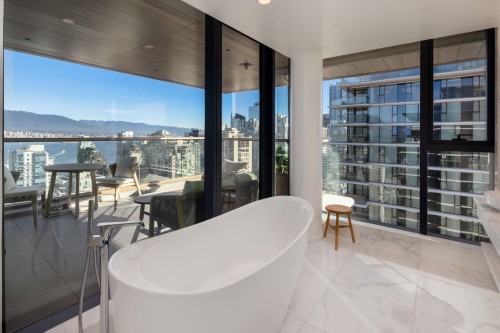 3102-1482 Robson Street, Vancouver, BC - Indoor Photo Showing Other Room