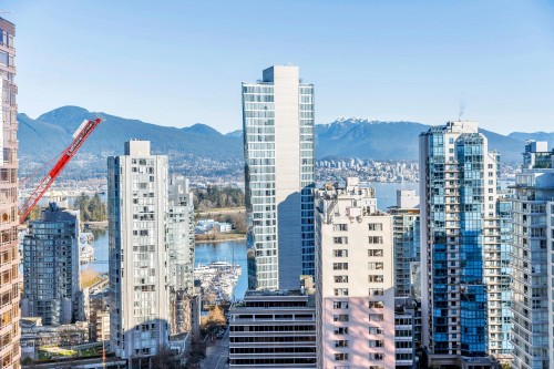 2204-1482 Robson Street, Vancouver, BC - Outdoor With Facade