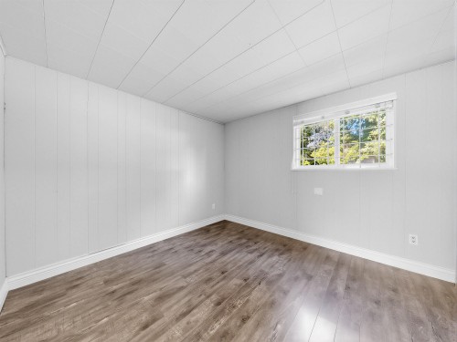 6299 Azure Road, Richmond, BC - Indoor Photo Showing Other Room