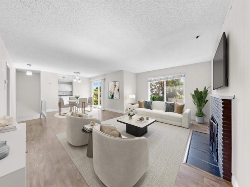 6299 Azure Road, Richmond, BC - Indoor Photo Showing Living Room