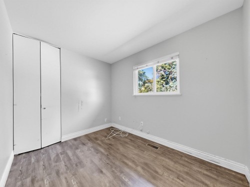 6299 Azure Road, Richmond, BC - Indoor Photo Showing Other Room
