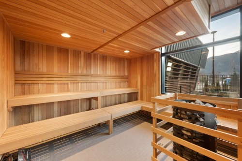 313-1506 Scott Crescent, Squamish, BC - Indoor Photo Showing Other Room