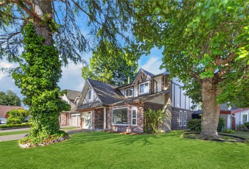 8580 Dakota Place, Richmond, BC - Outdoor