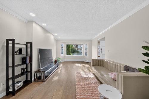 8580 Dakota Place, Richmond, BC - Indoor