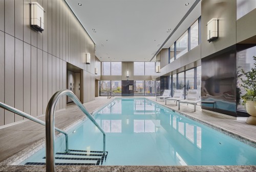 1106-1482 Robson Street, Vancouver, BC - Indoor Photo Showing Other Room With In Ground Pool